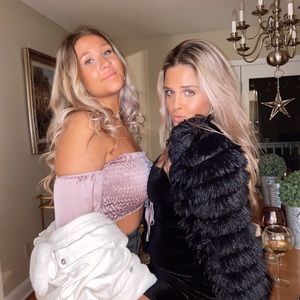 Meet your Posher, Lilly